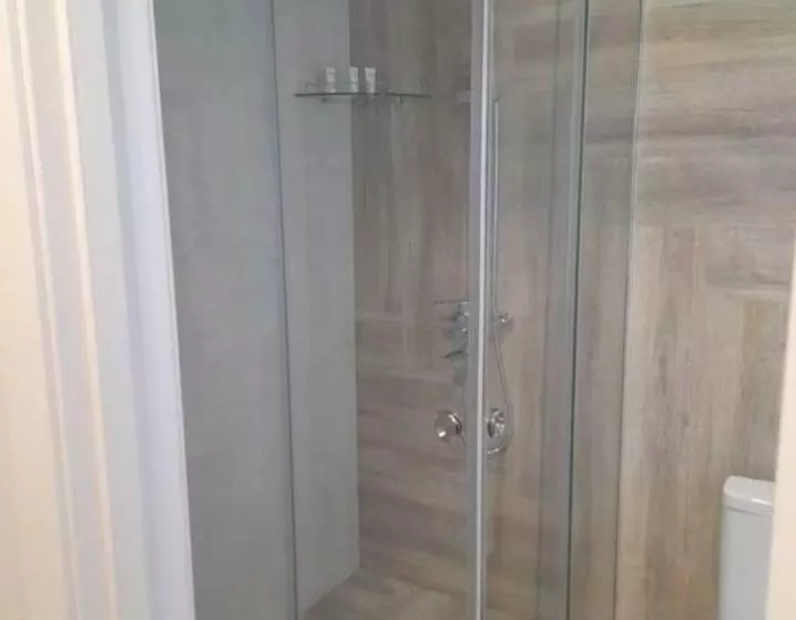 هتل Kaspi