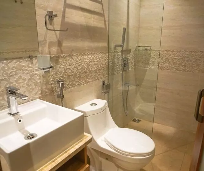 ホテル Treehouse Mars Beach Cottages