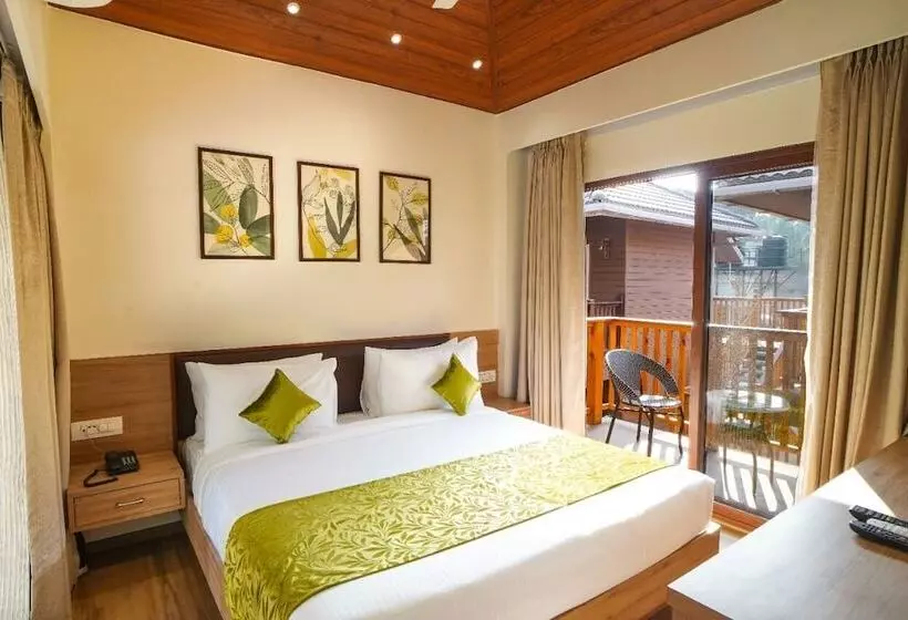 ホテル Treehouse Mars Beach Cottages