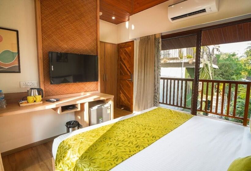 Hotel Treehouse Mars Beach Cottages