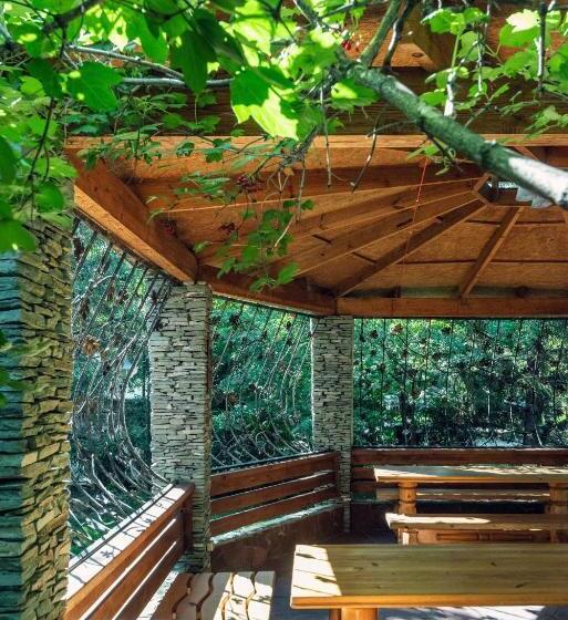 هاستل Borovoe Country Club