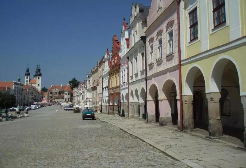 B&b Nika