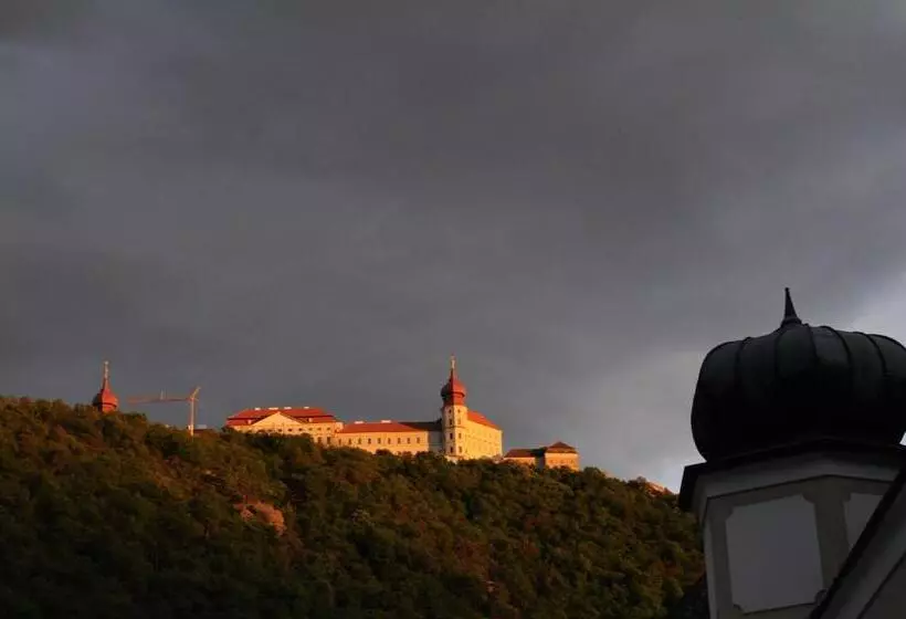 Aamiaismajoitus (B&B) Landhaus Furth8