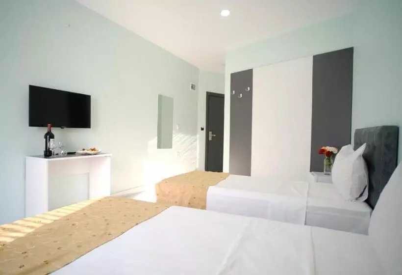 Forest Blue Beach Otel