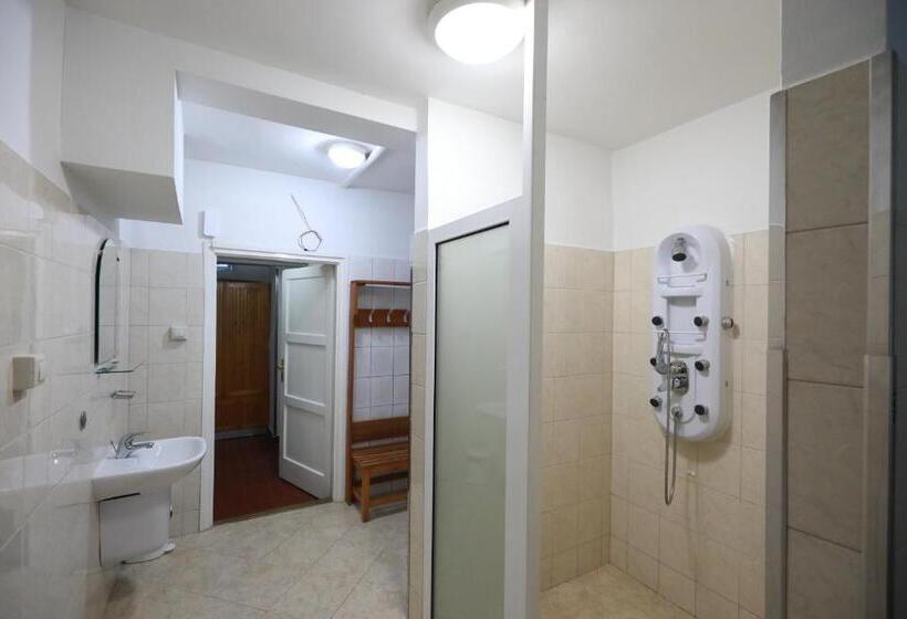 호텔 Geopark Vendégház