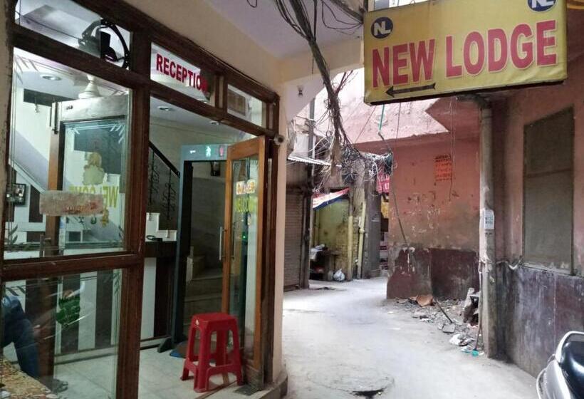 בית מלון כפרי New Lodge By Wb Inn