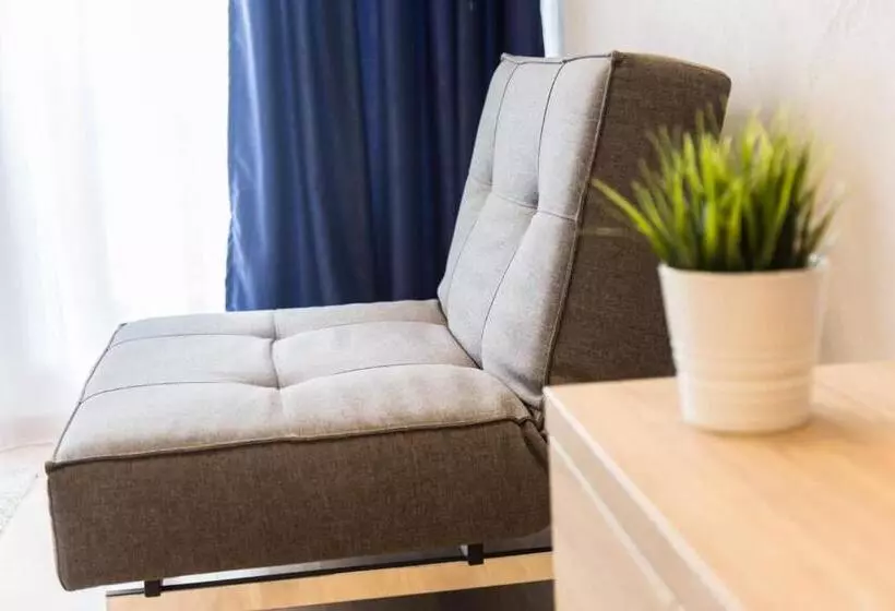 پانسیون Empire Luxury Apartments