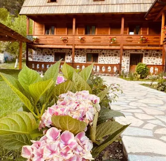 Majatalo Guesthouse Prrockaj Theth