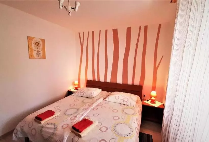 پانسیون Guesthouse Sobe Silva
