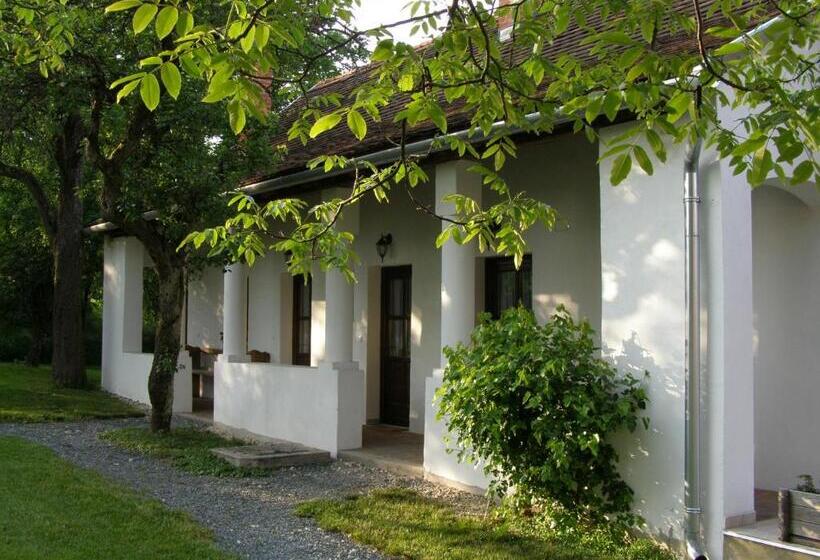 Пансион őrségi Tornácos Vendégfogadó