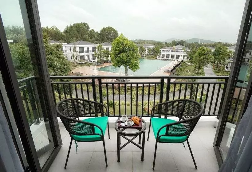 هتل Dad Resort