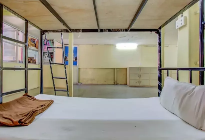 Hotelli Goroomgo Goa Tourist Dormitory Goa