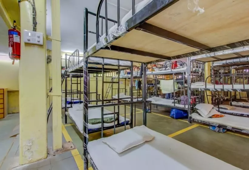 Hotelli Goroomgo Goa Tourist Dormitory Goa