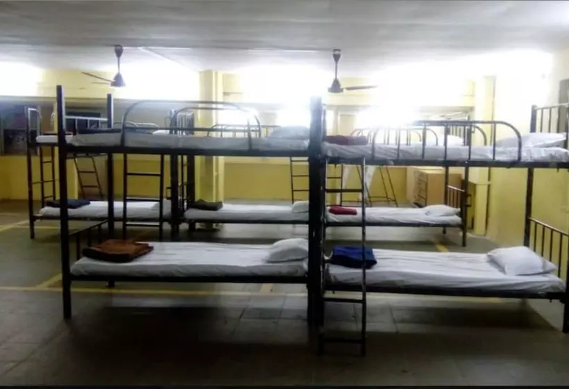 Hotelli Goroomgo Goa Tourist Dormitory Goa