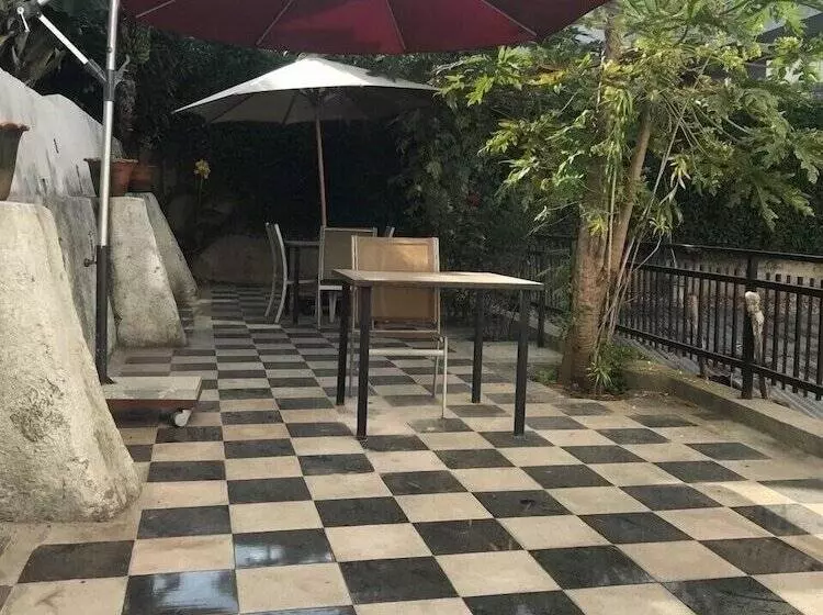 هتل Green Resort Antsakaviro