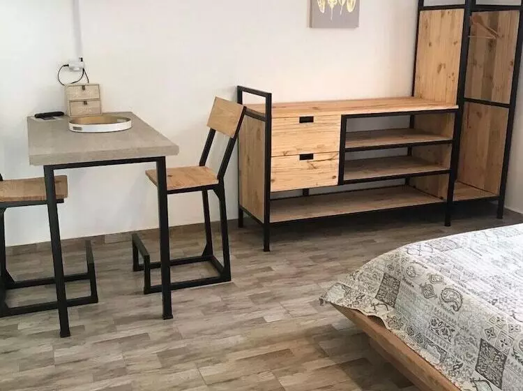 هتل Green Resort Antsakaviro