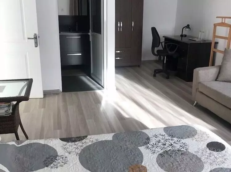 هتل Green Resort Antsakaviro