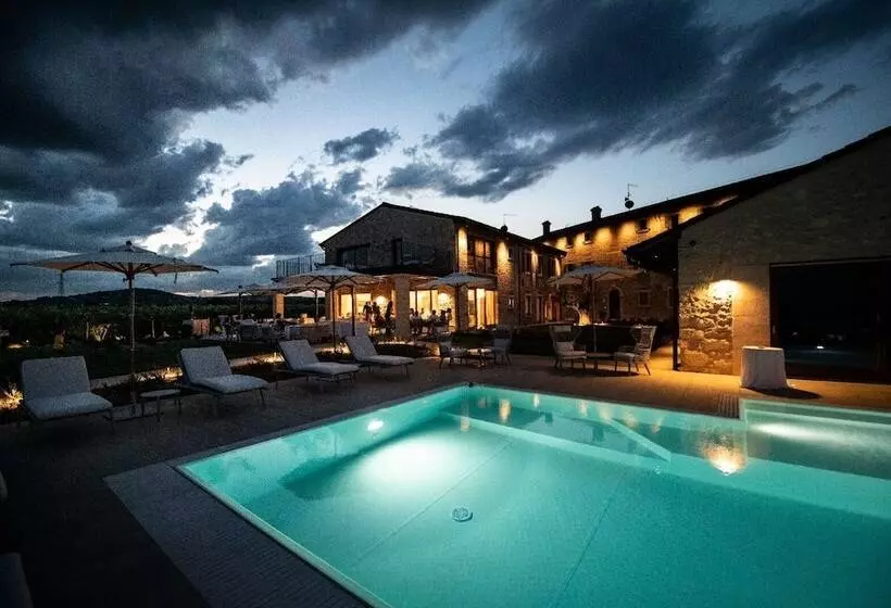 Hotelli Magari Estates