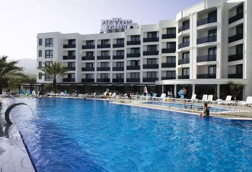 هتل Marvista Deluxe Resort
