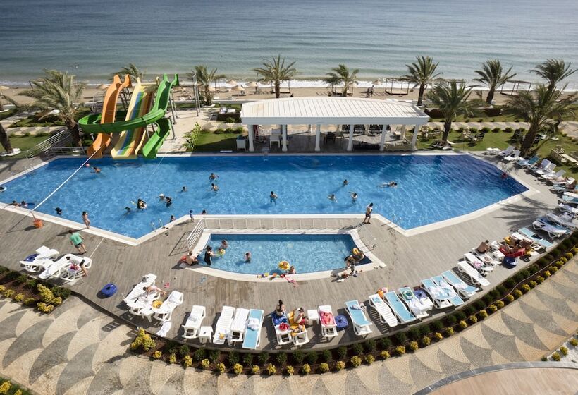 هتل Marvista Deluxe Resort