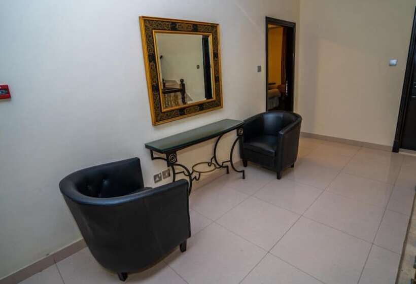 Отель Royal Prestige