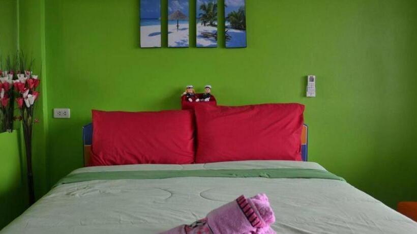 Hotel Baan Navy Kohlarn