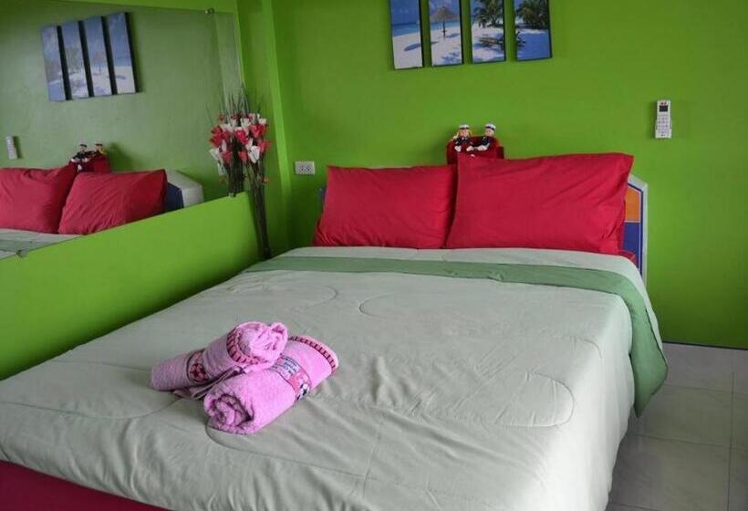 Hotel Baan Navy Kohlarn