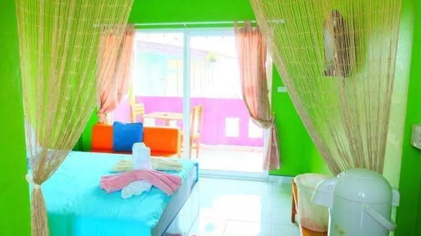 Hotelli Baan Navy Kohlarn