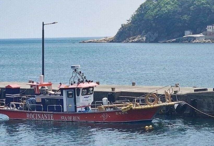 בית מלון כפרי Grand Pension