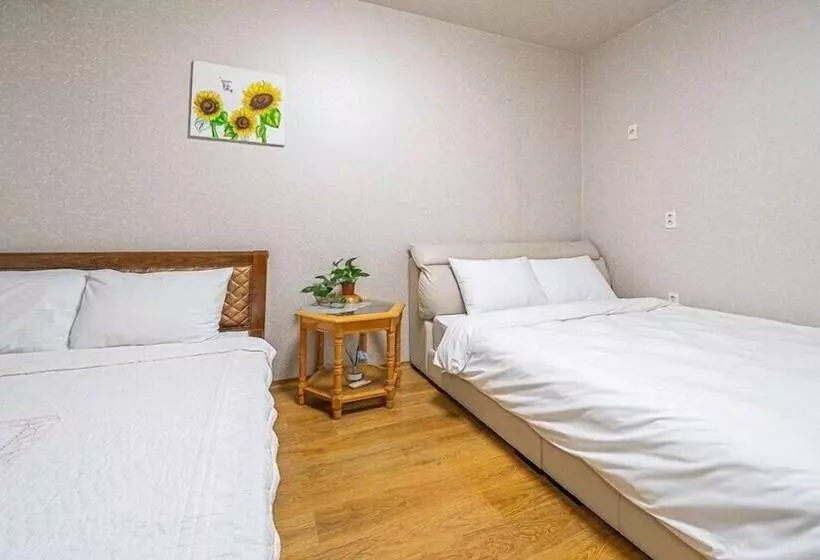 Hotelli Grand Pension