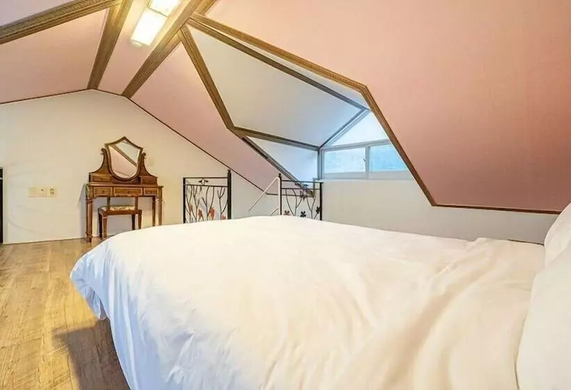 Hotelli Grand Pension