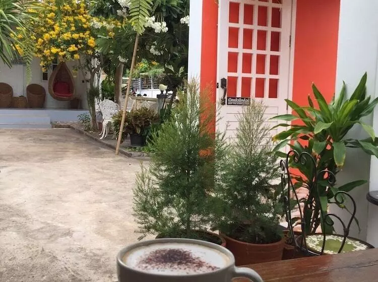 Hotelli Koh Larn Riviera