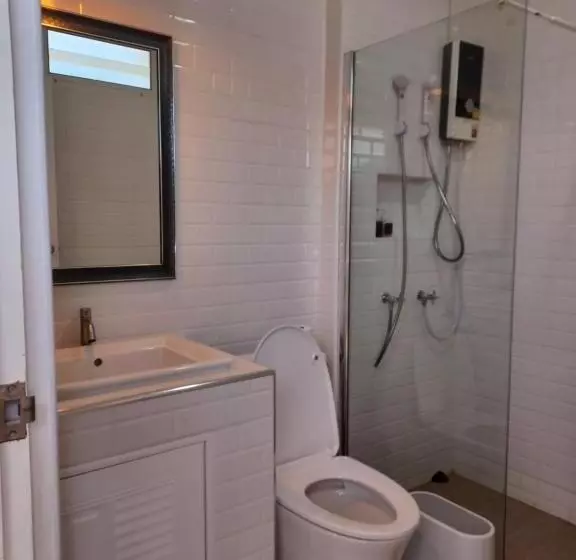 Hotelli Koh Larn Riviera