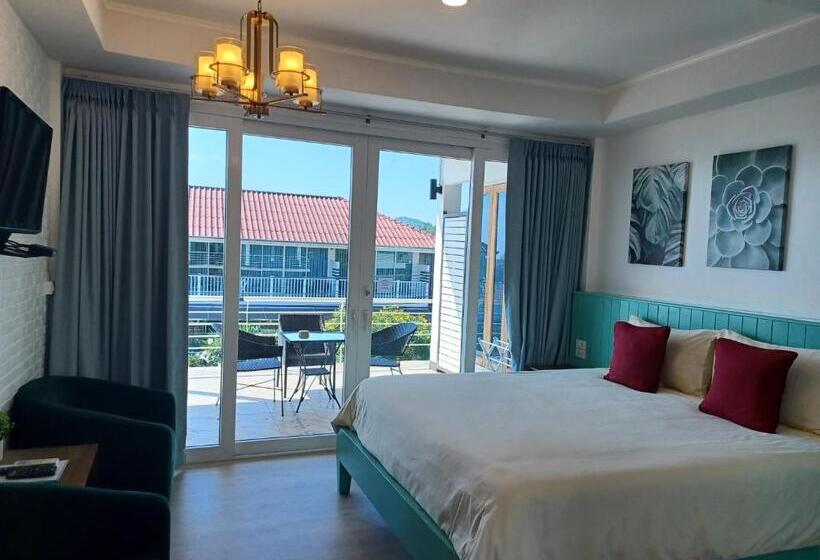 בית מלון כפרי Koh Larn Riviera