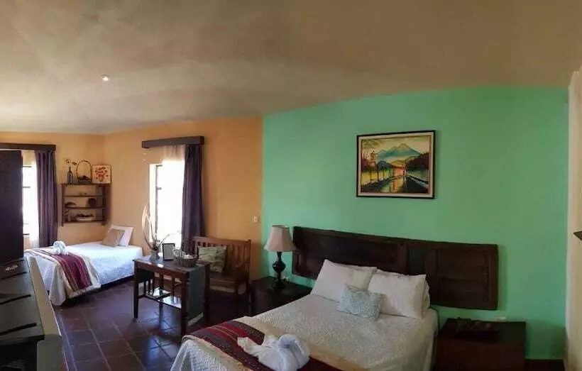 هتل Sab Casa De Huéspedes