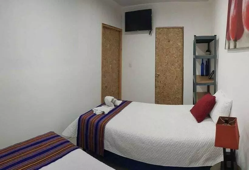 هتل Sab Casa De Huéspedes