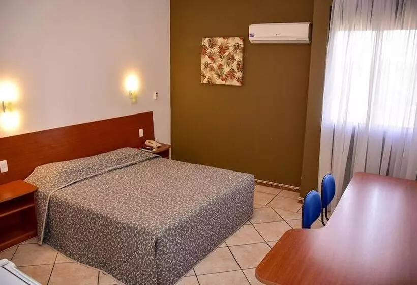 ホテル & Turismo San Francisco