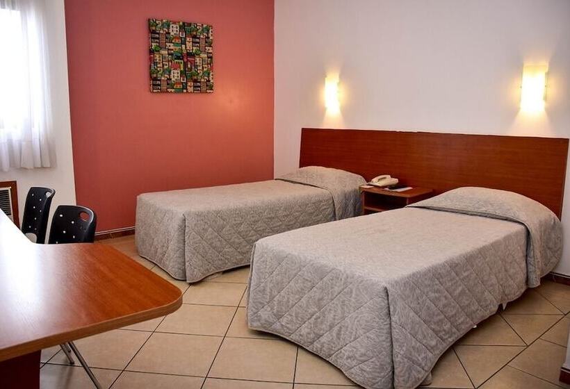 בית מלון כפרי & Turismo San Francisco