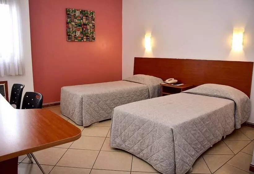 ホテル & Turismo San Francisco