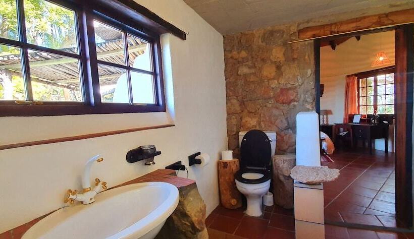 هتل Wide Horizons Mountain Retreat