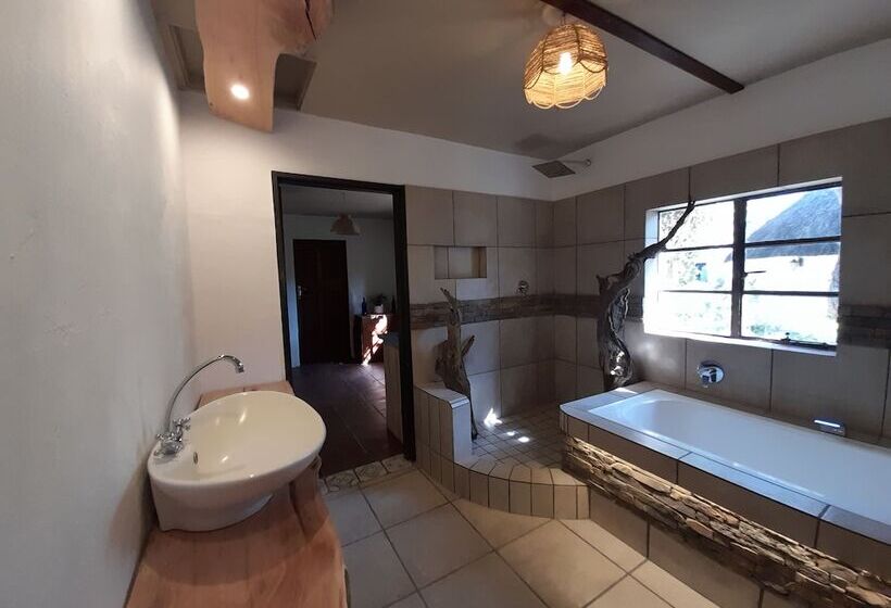 هتل Wide Horizons Mountain Retreat