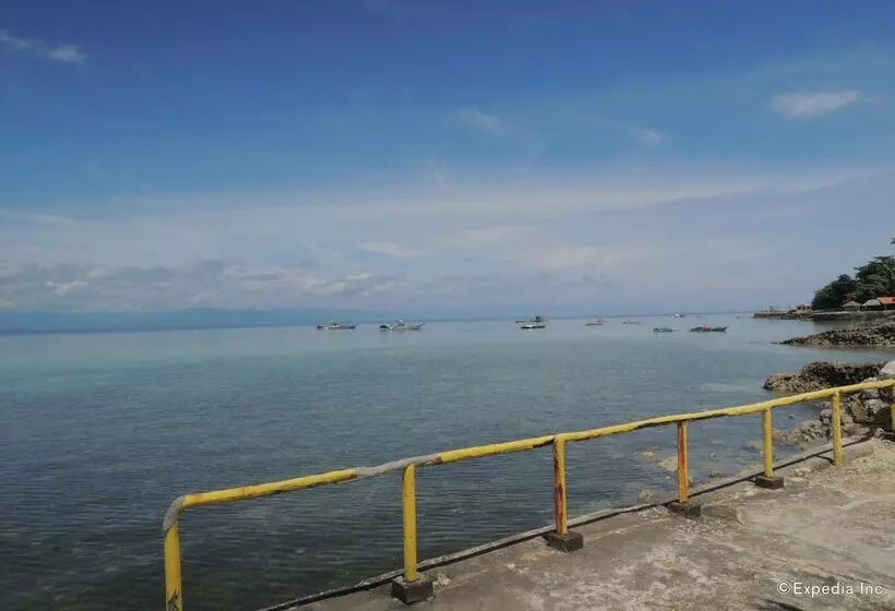 Hotelli Gorion Beach Resort