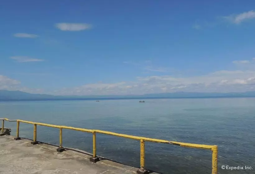 Hotelli Gorion Beach Resort