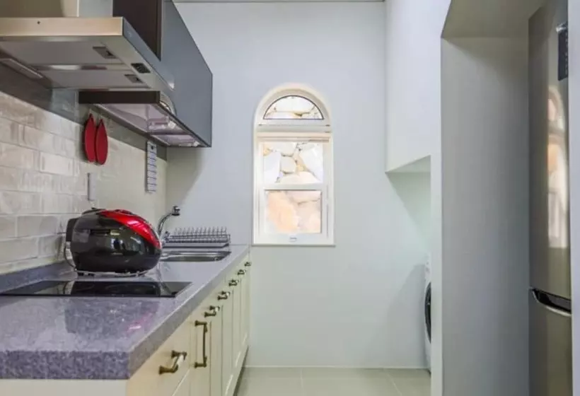 هتل Yeosu L House Pension