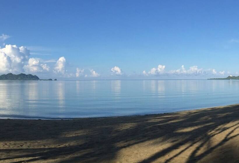 酒店 Nabulao Beach And Dive Resort