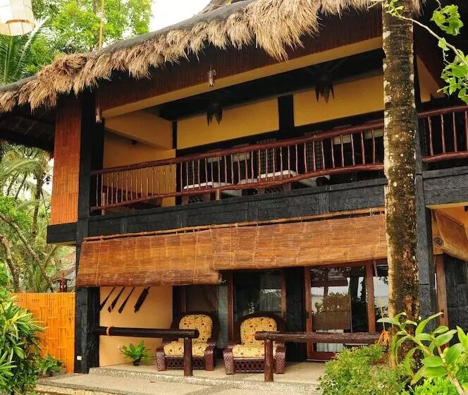 Hotelli Nabulao Beach And Dive Resort