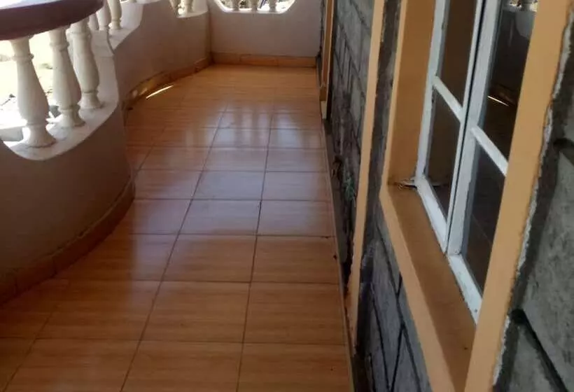 هتل 2030 Guest House