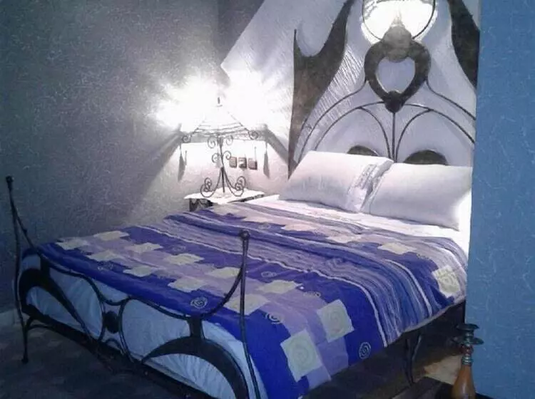 هتل Auberge Tanout