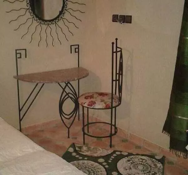 هتل Auberge Tanout
