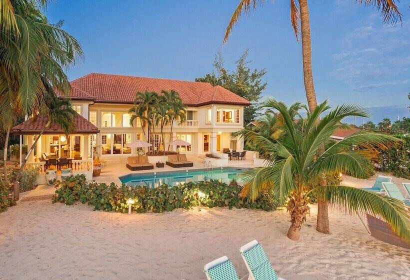 فندق Coconut Walk